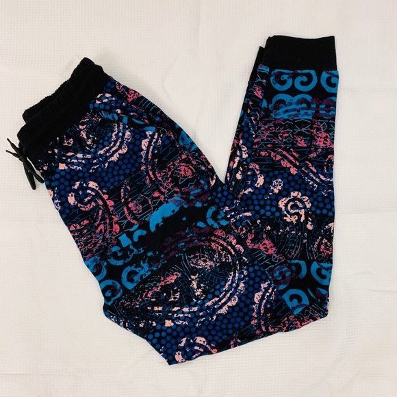 Love your legs leggings Pants - Butter soft joggers plus size fits sizes 14-20.